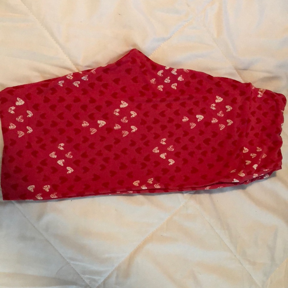 EUC OS LulaRoe heart leggings